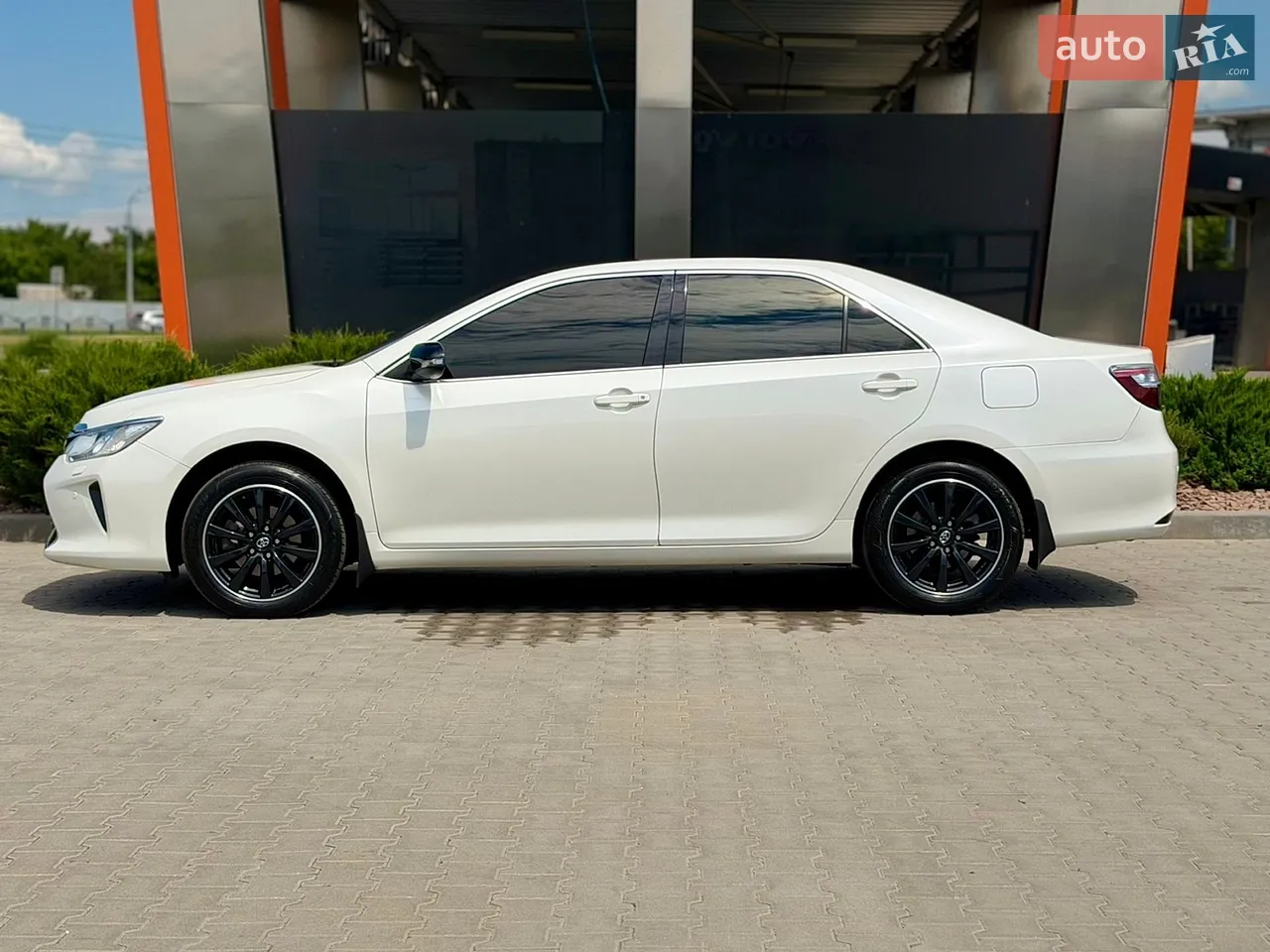 2016 Toyota Camry - мініатюра 3