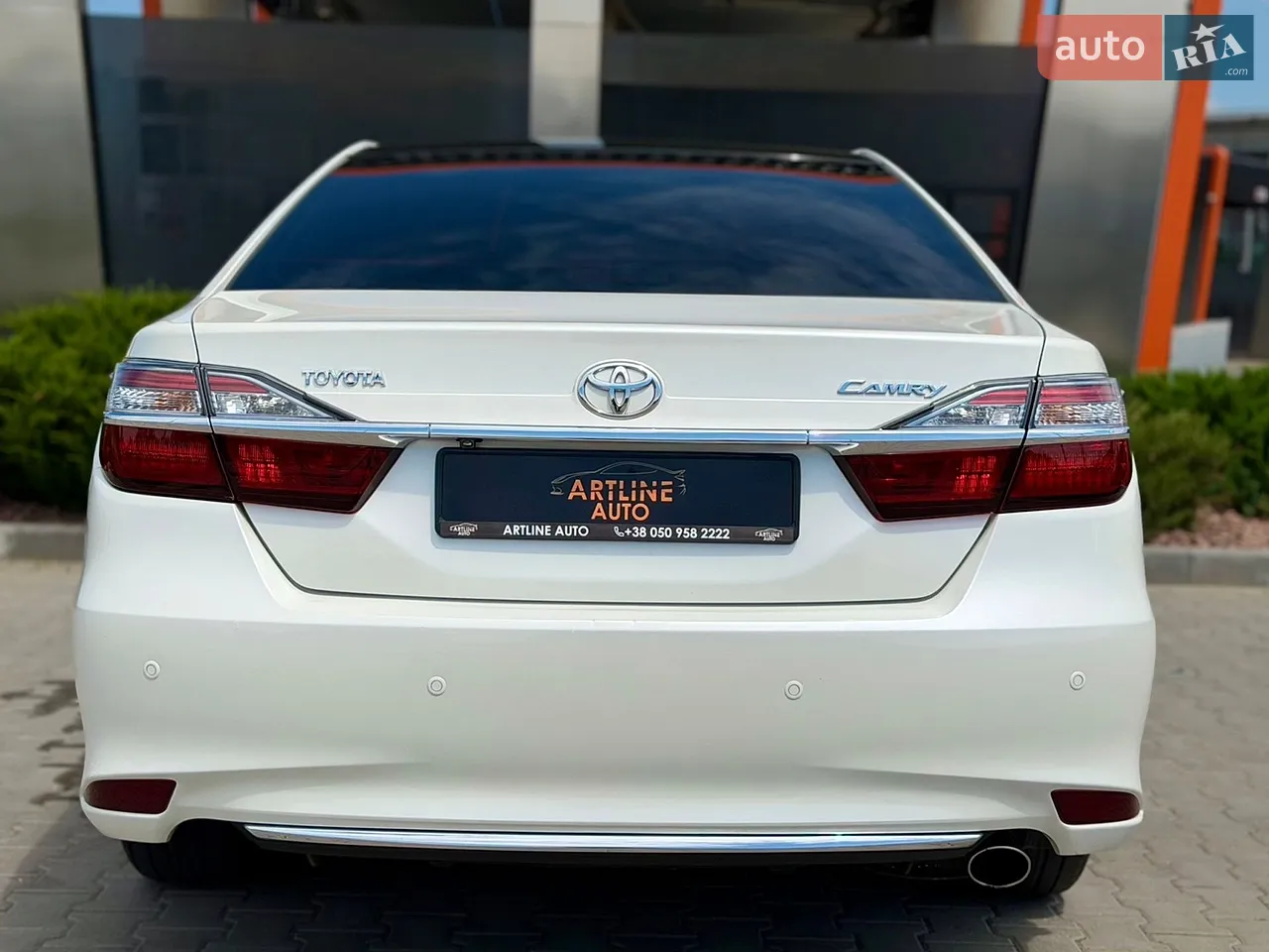 2016 Toyota Camry - мініатюра 4