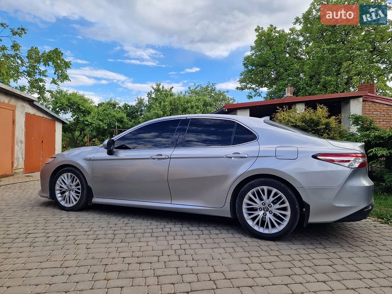 2018 Toyota Camry - мініатюра 2