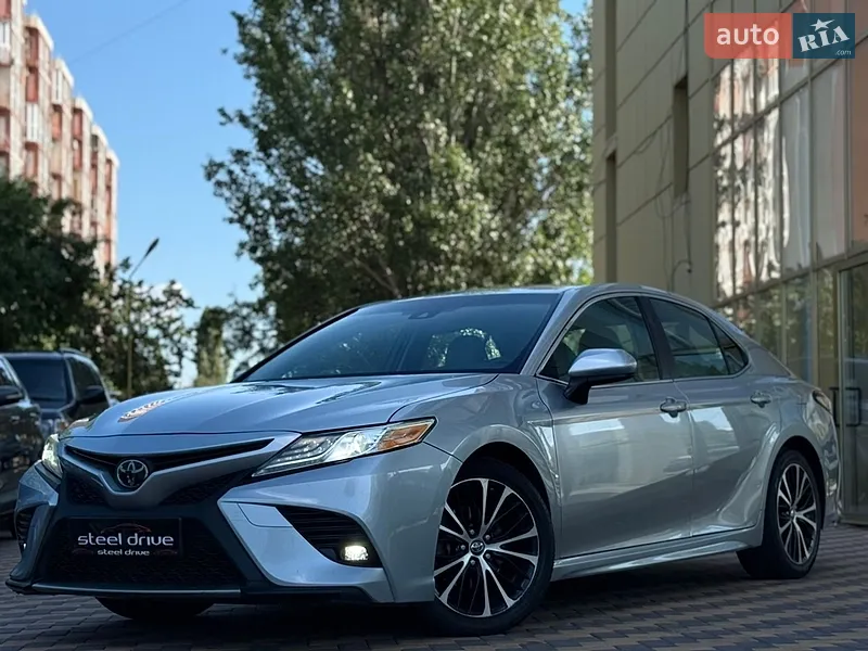 Toyota Camry 2018