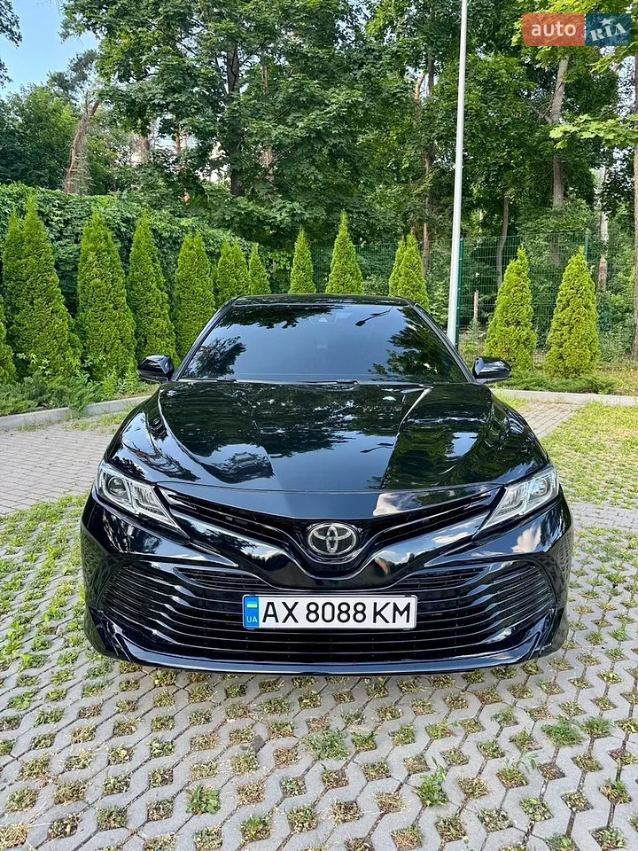 2018 Toyota Camry - мініатюра 2