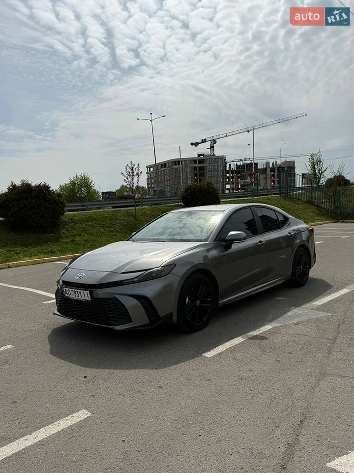 2025 Toyota Camry - мініатюра 3