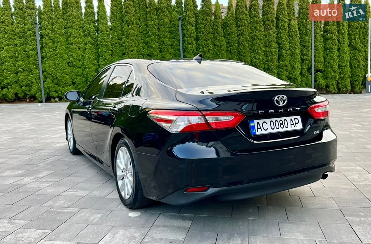 2017 Toyota Camry - мініатюра 3