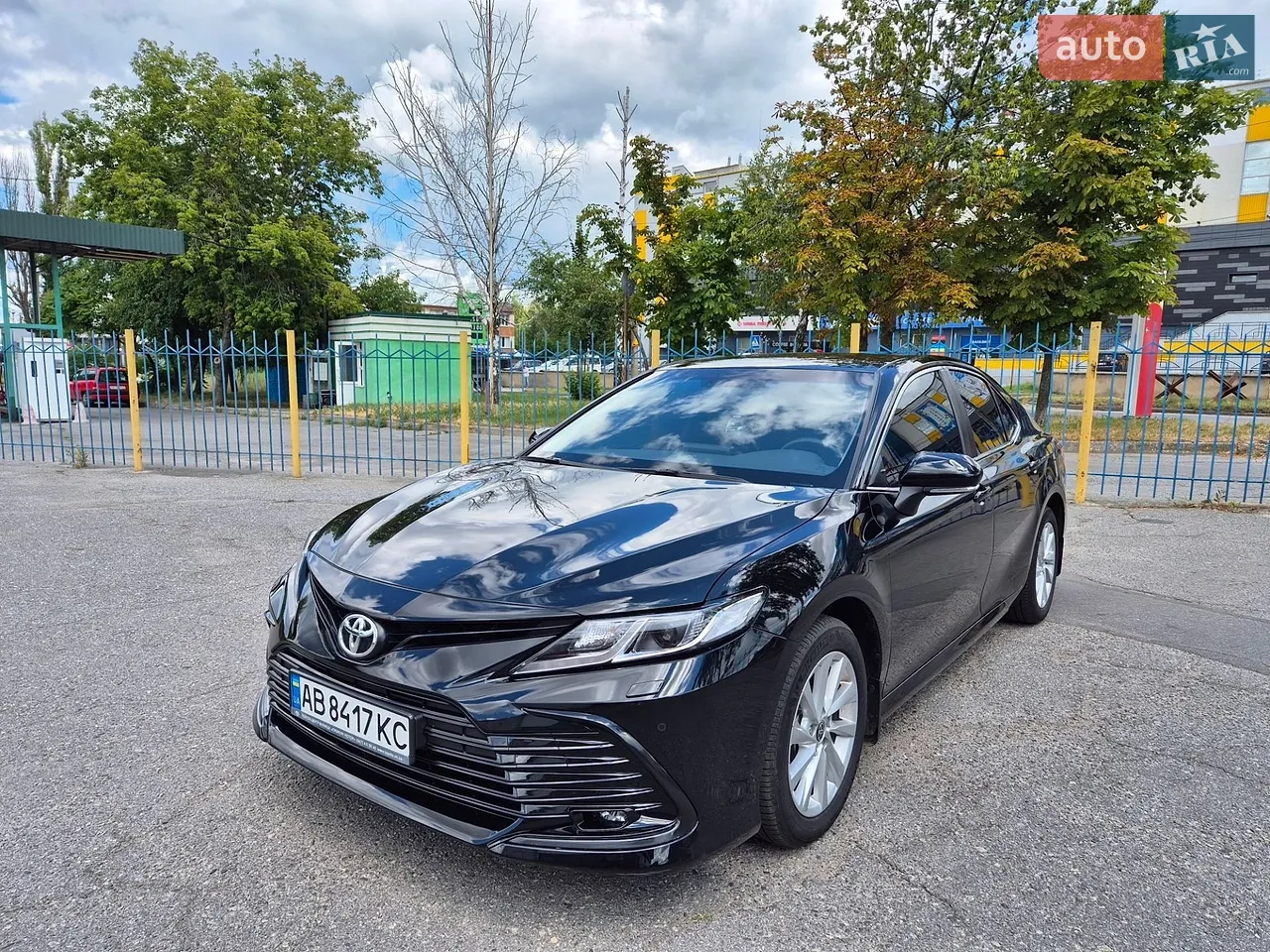 2023 Toyota Camry - мініатюра 3