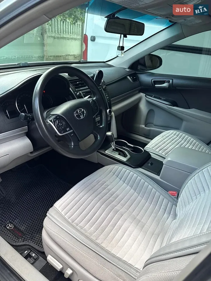 2014 Toyota Camry - мініатюра 4