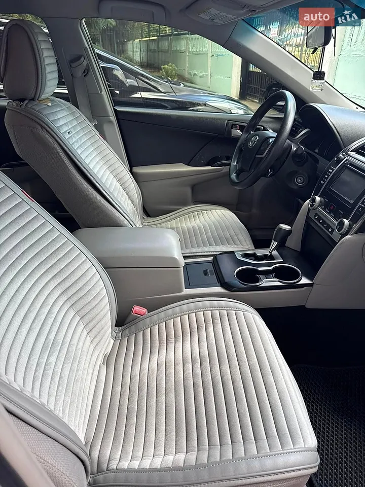 2014 Toyota Camry - мініатюра 5