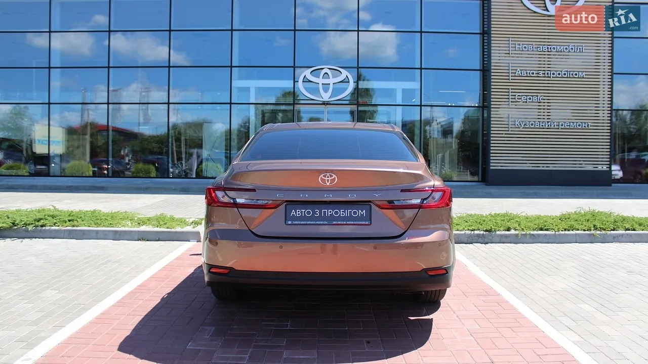 2025 Toyota Camry - мініатюра 5