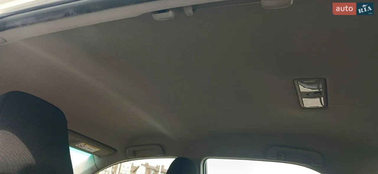 2016 Toyota Camry - мініатюра 3