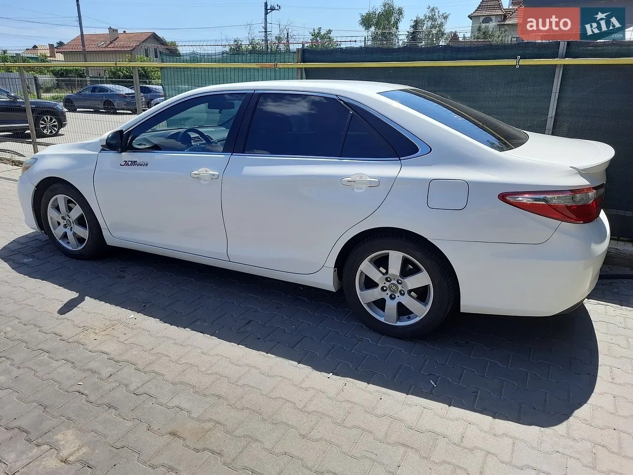 2015 Toyota Camry - мініатюра 2