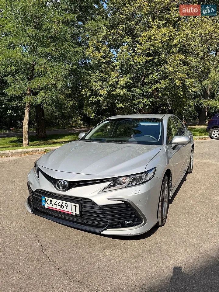 2022 Toyota Camry - мініатюра 2