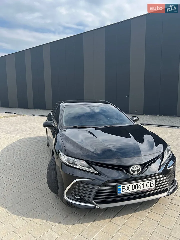 2021 Toyota Camry - мініатюра 5