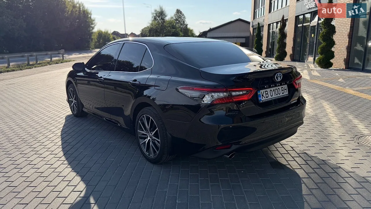 2024 Toyota Camry - мініатюра 2