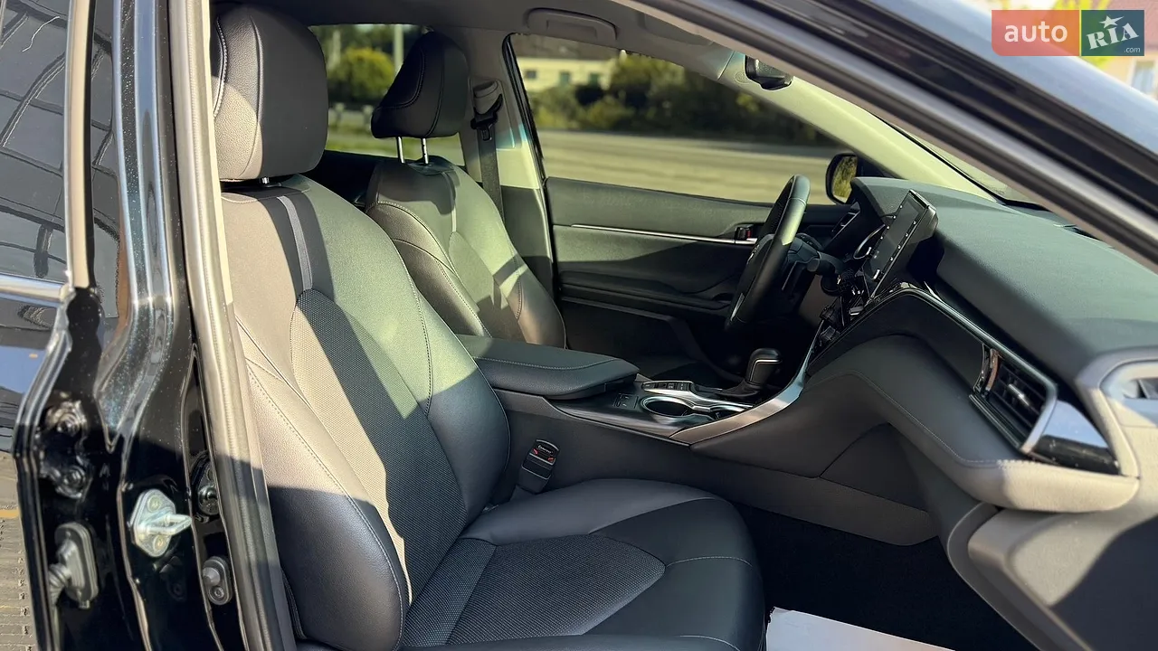 2024 Toyota Camry - мініатюра 5