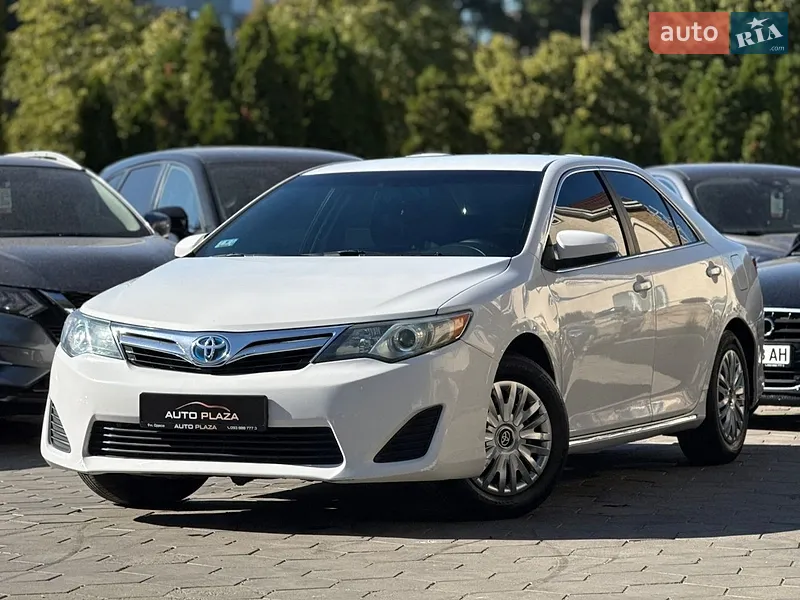 Toyota Camry 2013