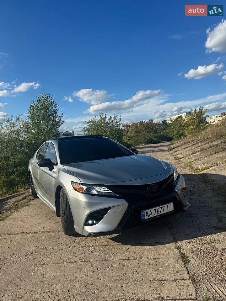 2017 Toyota Camry - мініатюра 4