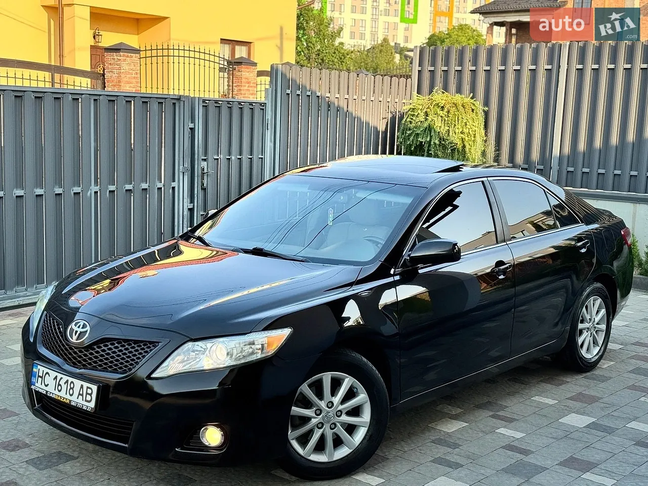 2011 Toyota Camry - мініатюра 2
