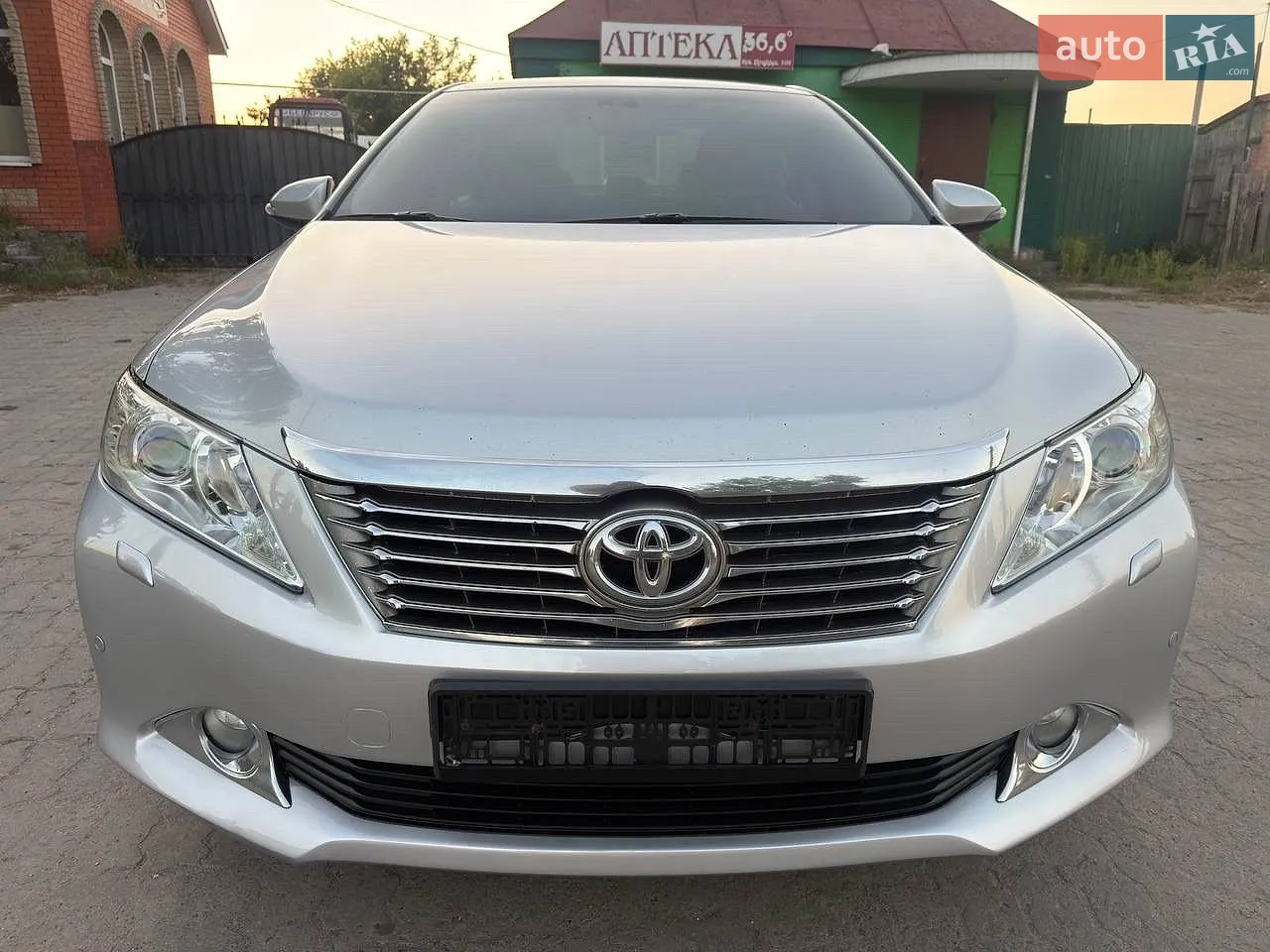 2014 Toyota Camry - мініатюра 5