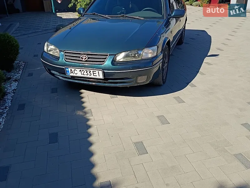 Toyota Camry 1999