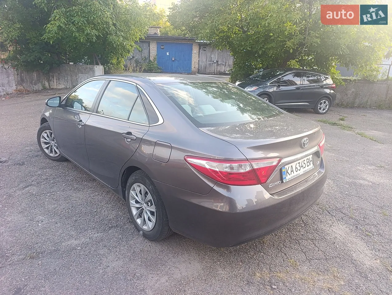 2016 Toyota Camry - мініатюра 2