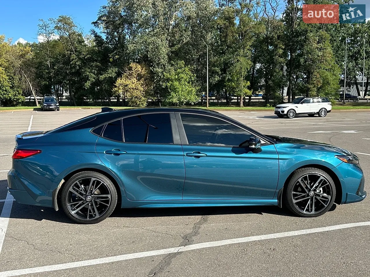 2025 Toyota Camry - мініатюра 3
