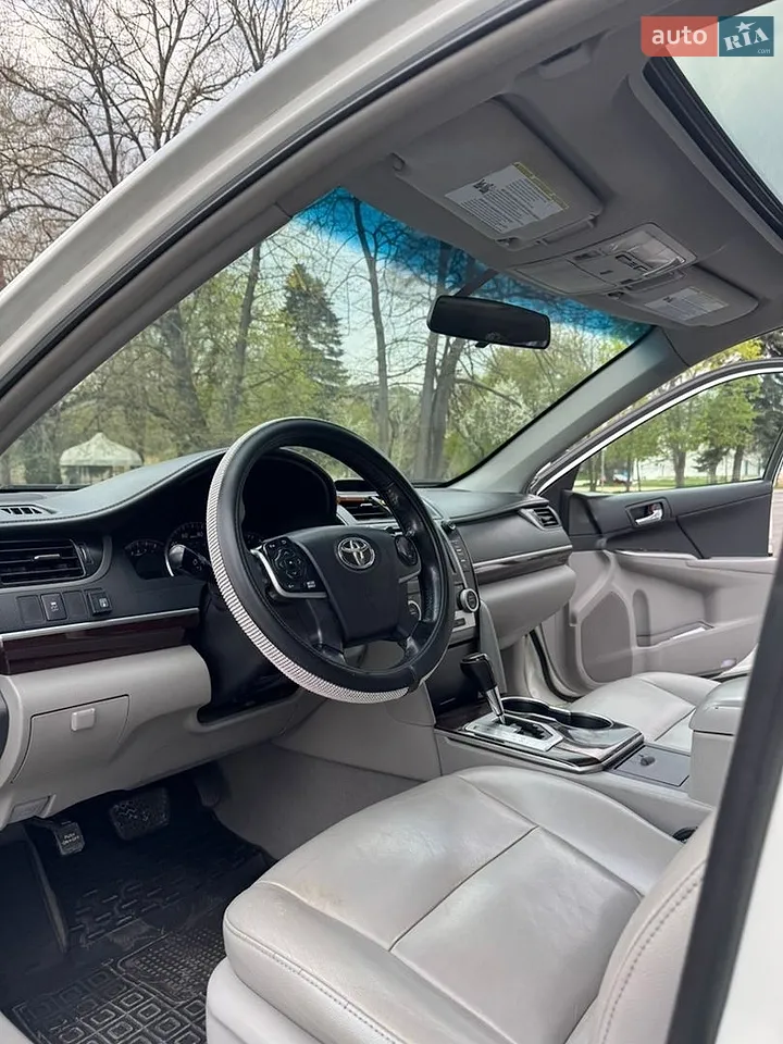 2014 Toyota Camry - мініатюра 4