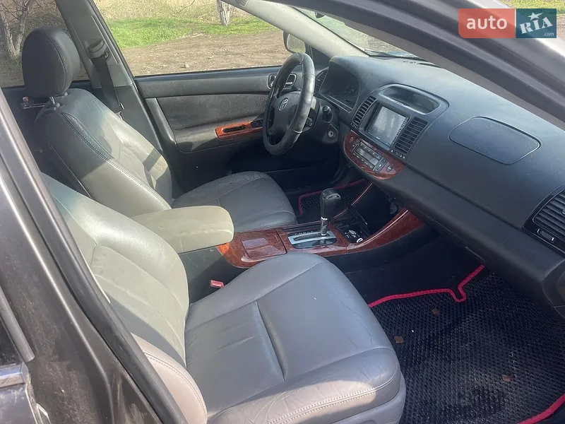 Toyota Camry 2003