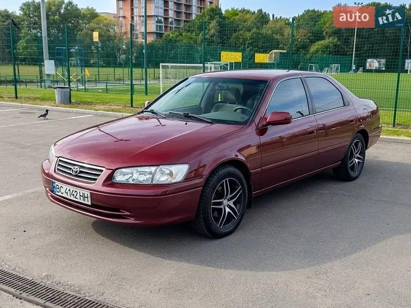 Toyota Camry 2001
