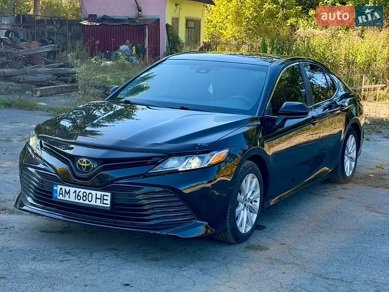 Toyota Camry 2018