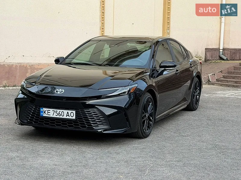 Toyota Camry 2026