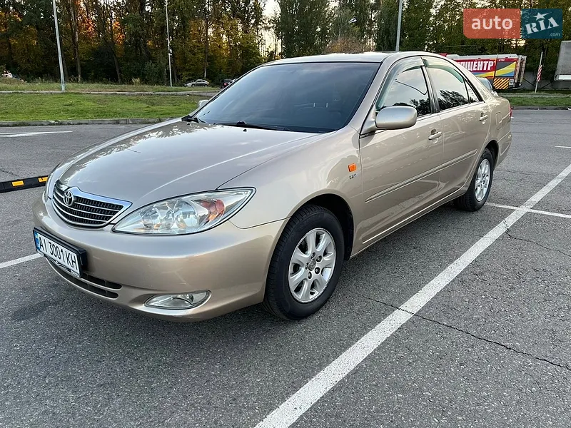 Toyota Camry 2003