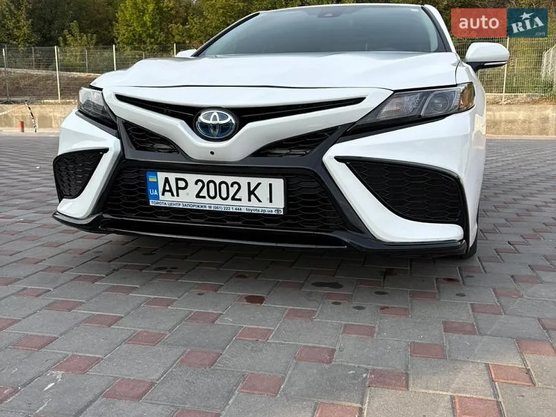 Toyota Camry 2023