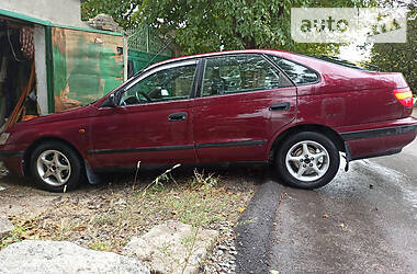 Toyota Carina E  1997