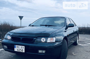 Toyota Carina E  1995