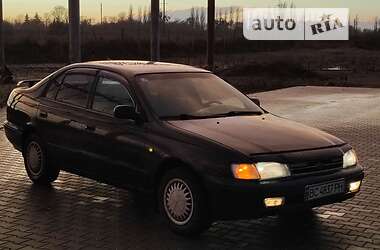 Toyota Carina E  1994