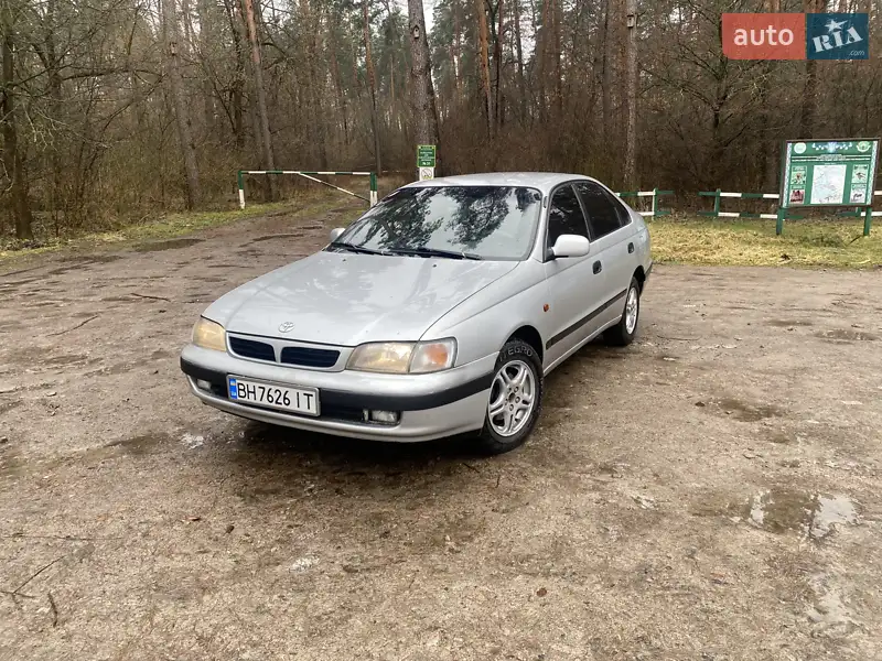Toyota Carina E 1996