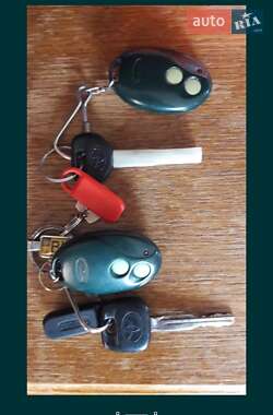 Toyota Carina E  1995