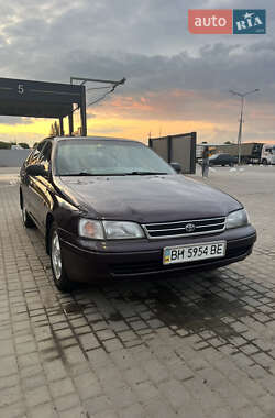 Toyota Carina E  1992