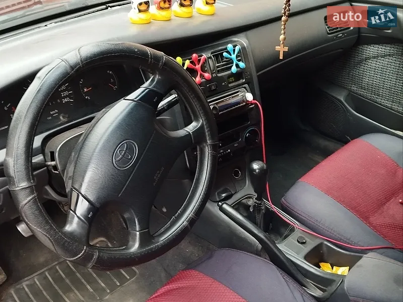 Toyota Carina E 1996