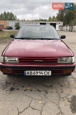 Toyota Carina 1989