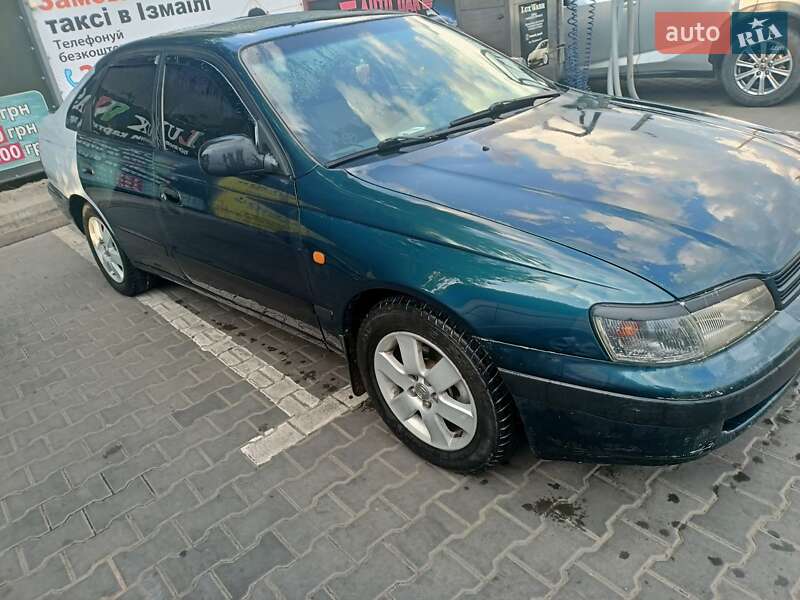 Toyota Carina