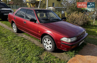 Toyota Carina  1991