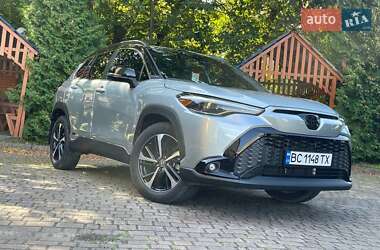 Toyota Corolla Cross  2024