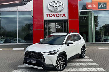 Toyota Corolla Cross  2024