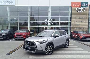 Toyota Corolla Cross  2022