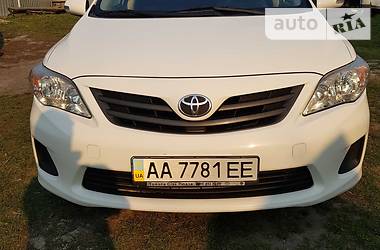 Toyota Corolla  2011