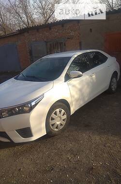 Toyota Corolla  2015