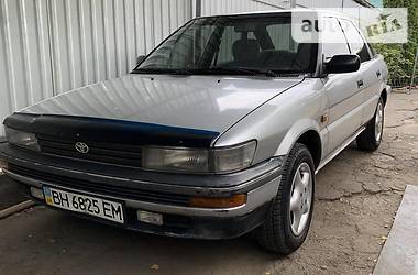 Toyota Corolla E90 1992