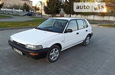 Toyota Corolla  1988