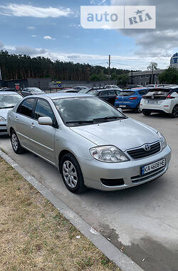 Toyota Corolla  2005