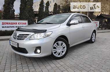 Toyota Corolla  2012